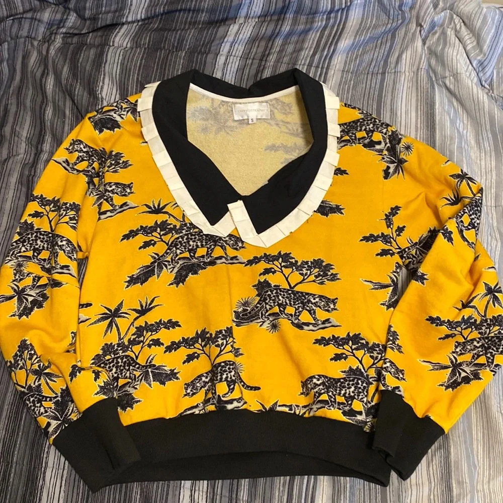CoreyLynncalter anthropology size small blouse, top black, gold, white clean